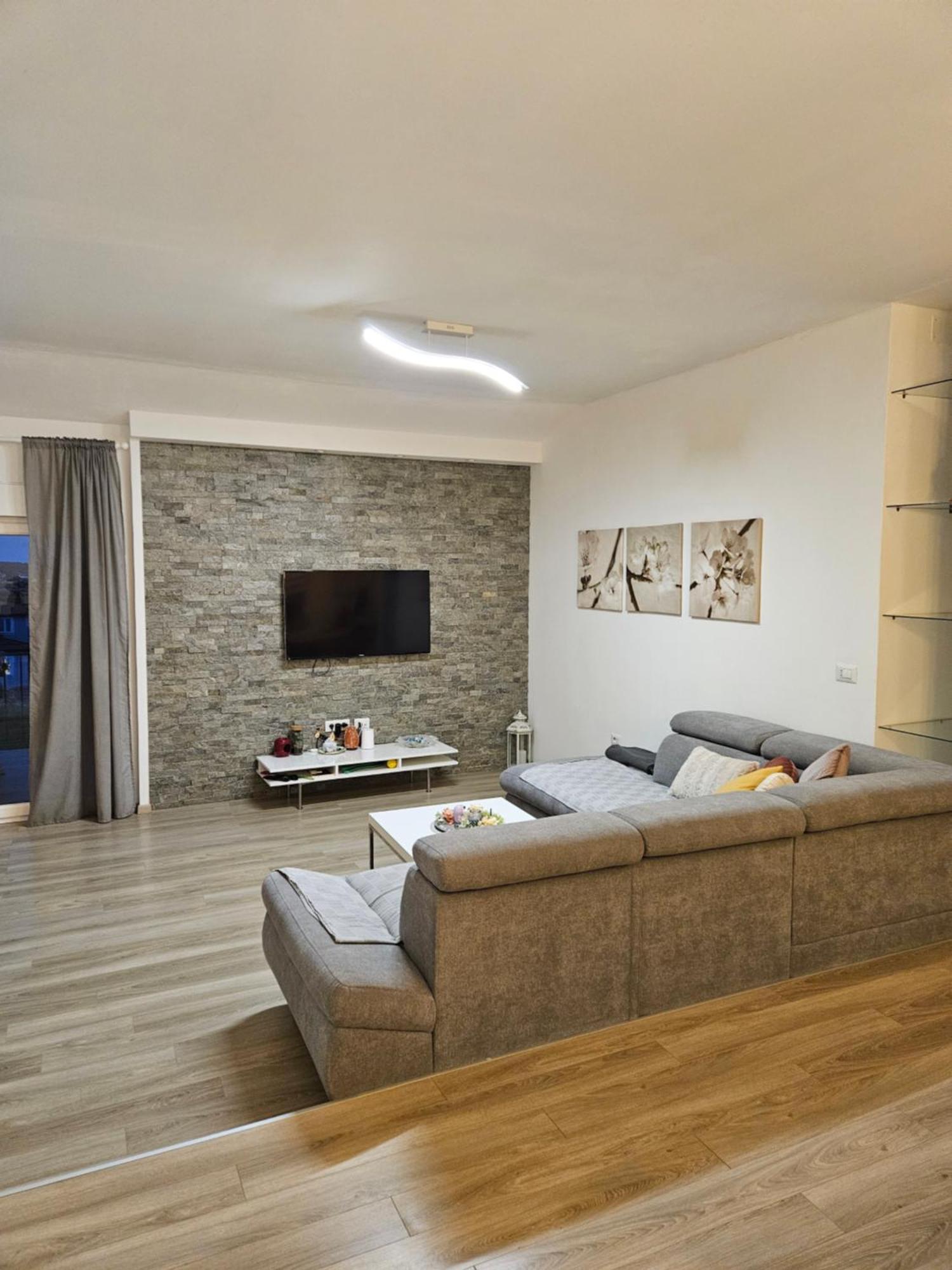 Apartment Robi 乌马格 外观 照片