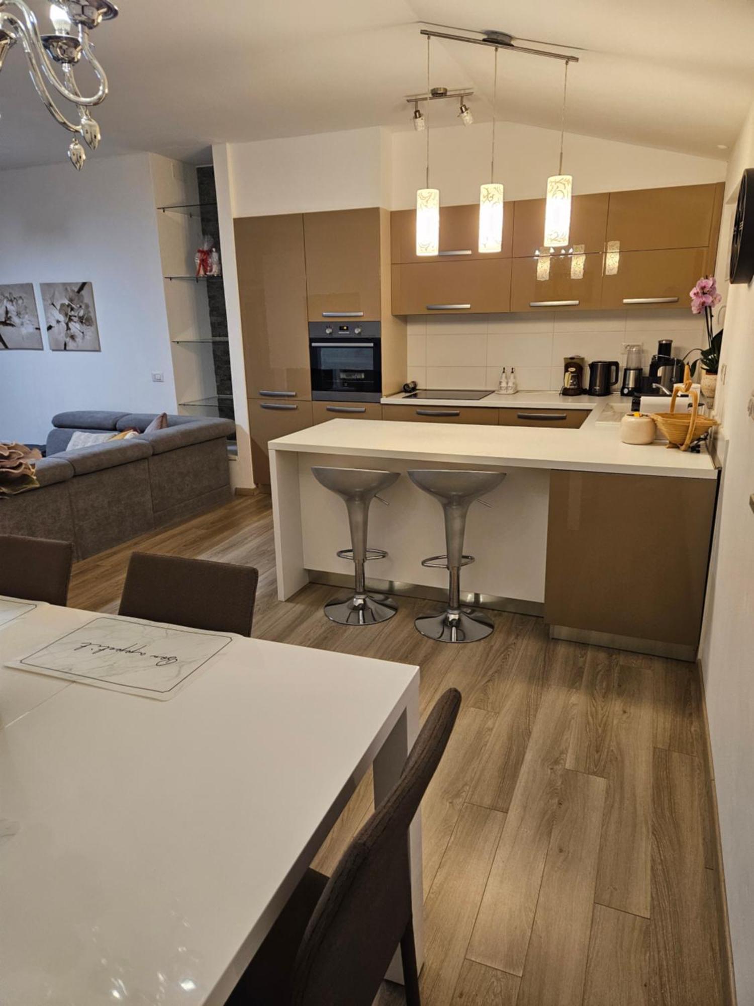 Apartment Robi 乌马格 外观 照片